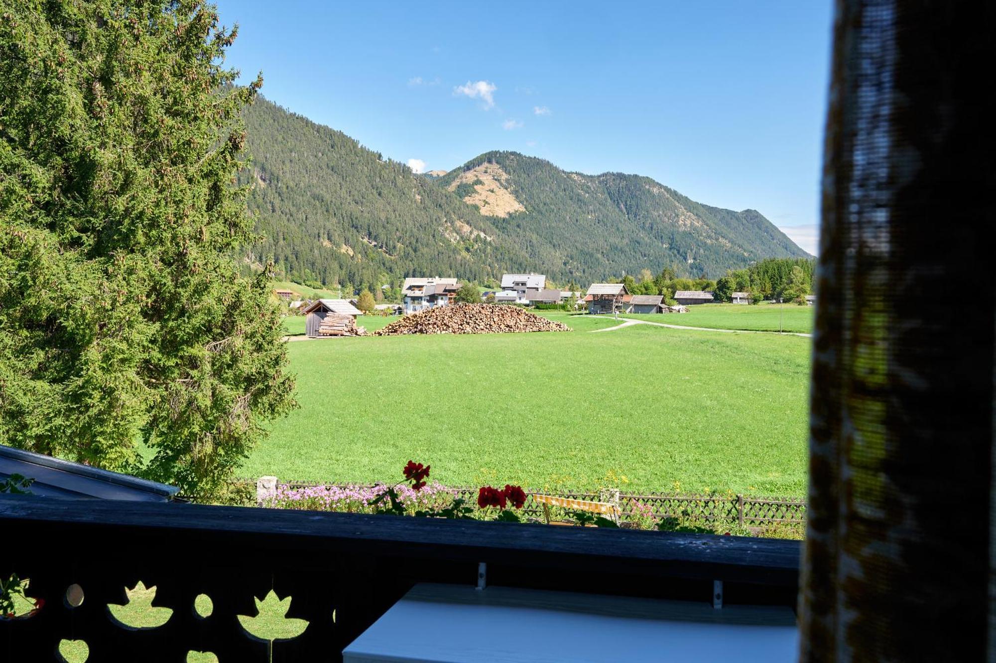 Hotel Harrida Weissensee Luaran gambar